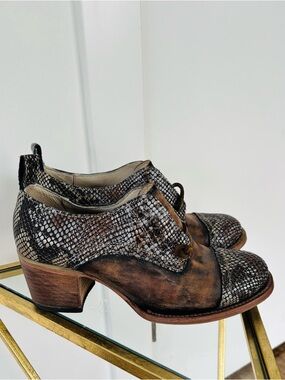 Freebird Mabel by Steven booties Catalina snakeskin women's size 9